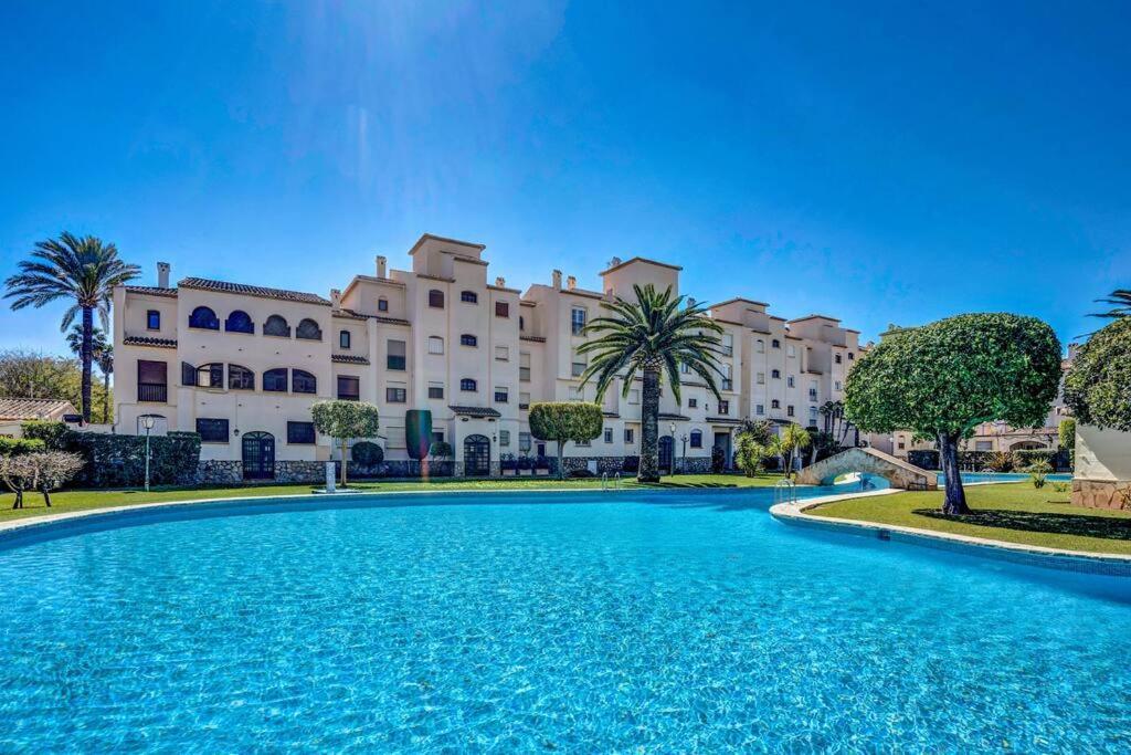La Isla Casa Barnaby Villa Platja de Larenal Buitenkant foto