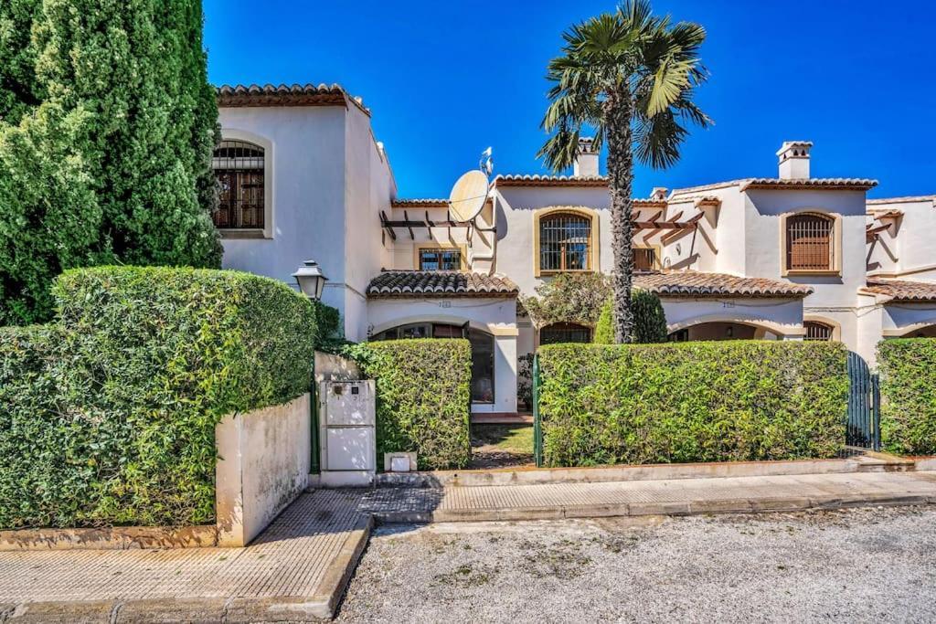 La Isla Casa Barnaby Villa Platja de Larenal Buitenkant foto